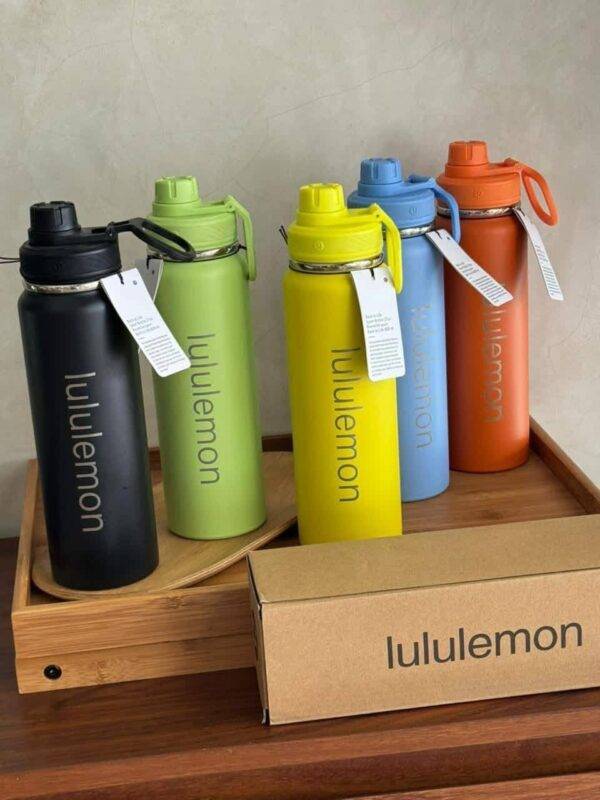 X0864 - TERMO x "LULULEMON" 22 ONZAS (1 PZA)