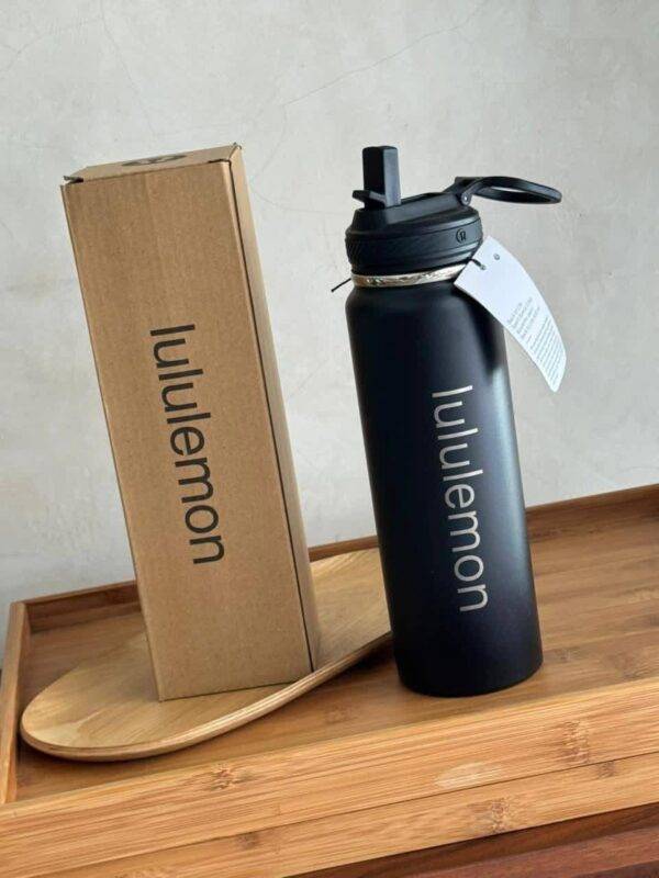 X0864 - TERMO x "LULULEMON" 22 ONZAS (1 PZA)