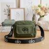 YT-513 - MINI CROSSBODY x "ALO YOGA" (1 PZA)