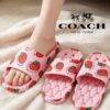 LU99342 - PAR DE SANDALIAS PARA DAMA "CHERRY y STRAWBERRY" x "COACH" (1 PAR)