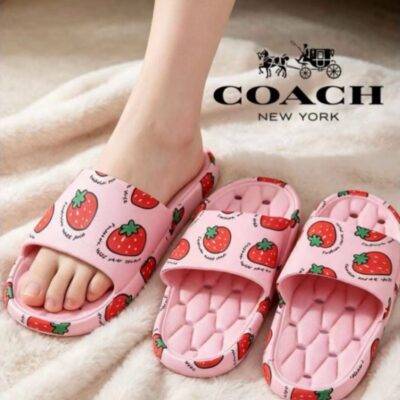 LU99342 - PAR DE SANDALIAS PARA DAMA "CHERRY y STRAWBERRY" x "COACH" (1 PAR)