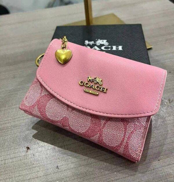 WXL-1105 - MONEDERO CON LLAVEROS PREMIUM x "COACH" (1 PZA)