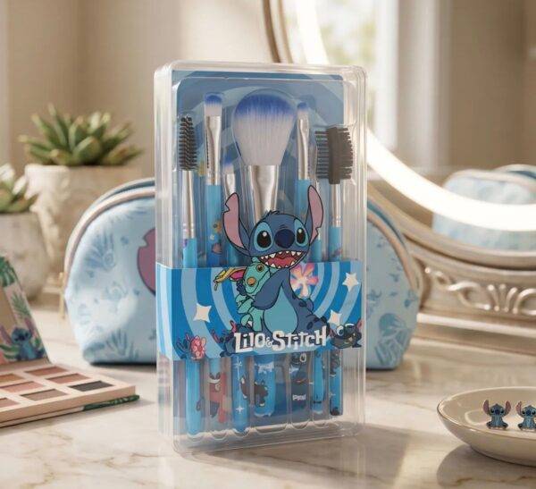 WhatsApp Image 2026-09-03 at 1.19.18 PM HUBR2098 - KIT DE BROCHAS PARA MAQUILLAJE x "STITCH" (1 PZA)