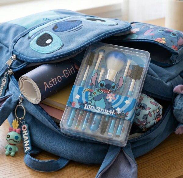 WhatsApp Image 2026-09-03 at 1.19.19 PM HUBR2098 - KIT DE BROCHAS PARA MAQUILLAJE x "STITCH" (1 PZA)