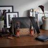 LL8507 - BOLSO/BANDOLERA CON BROCHES x "COACH" PARA CABALLERO (1 PZA)