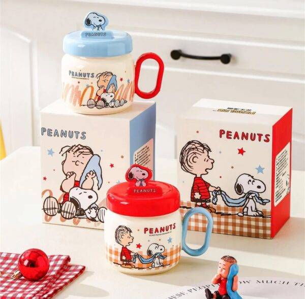 TCB189 - TAZA DE CERAMICA CON TAPA x "SNOOPY" (1 PZA)