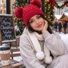 M1 - GORRO TEJIDO CON POMPONES Y PERLAS (1 PZA)