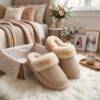 JYD-40 - PANTUFLAS AFELPADAS CON BRILLOS TIPO "UGG" (1 PZA)