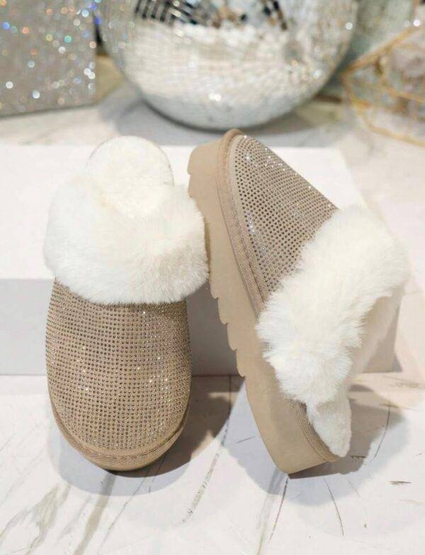 JYD-40 - PANTUFLAS AFELPADAS CON BRILLOS TIPO "UGG" (1 PZA)