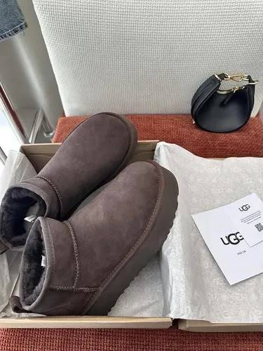 910001 - BOTAS AFELPADAS TIPO "UGG" (1 PZA)