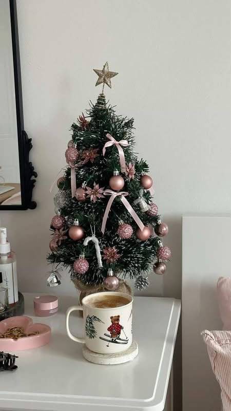 5340 - MINI ARBOL DE NAVIDAD ESCARCHADO (1 PZA)