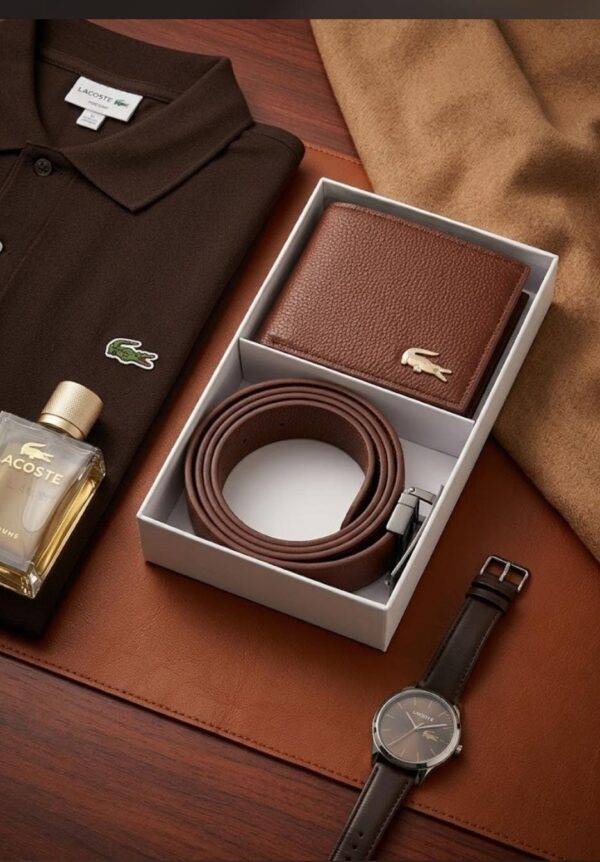 S8106- CARTERA Y CINTURON LACOSTE PREMIUM CON CAJA. (1 PZA)